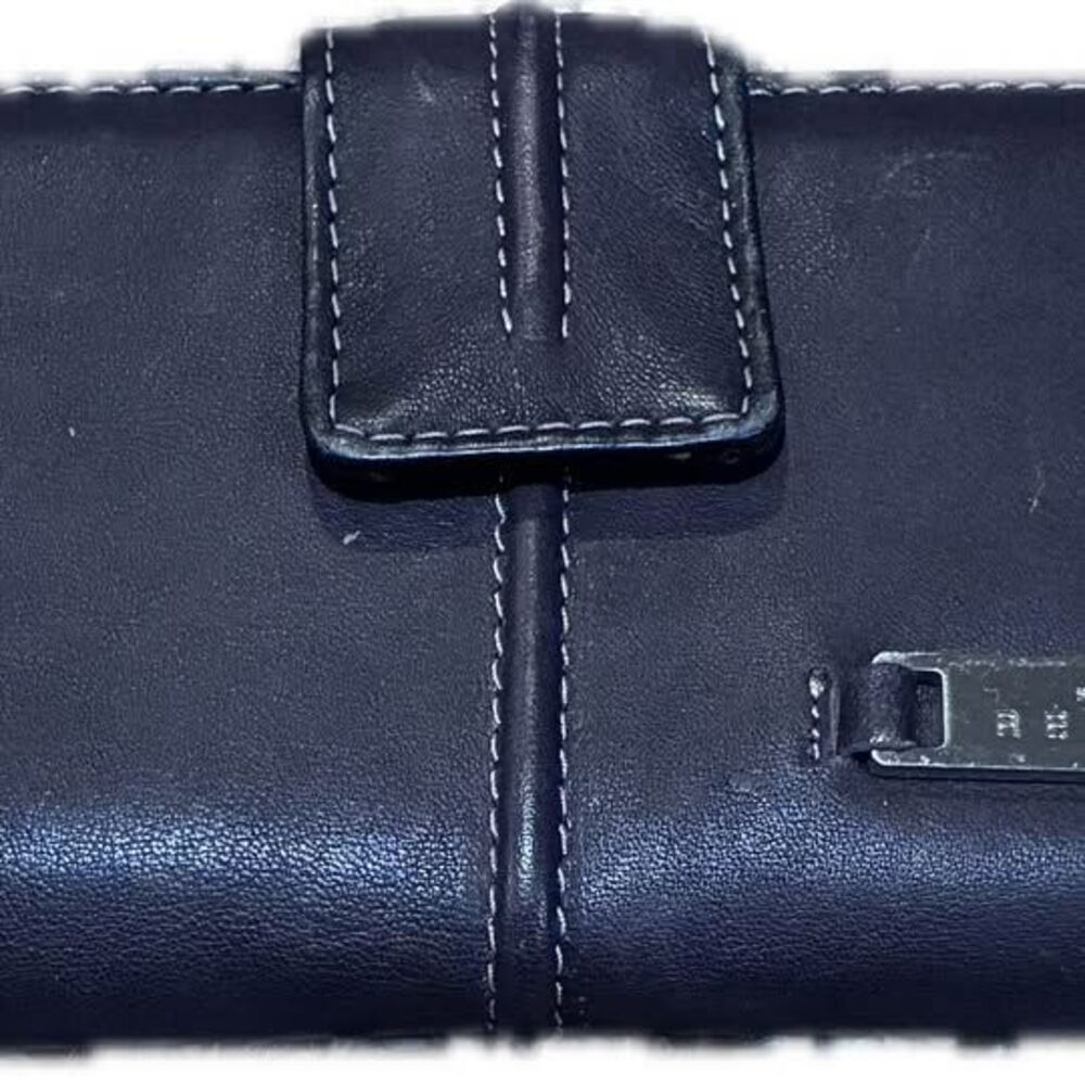 Kenneth Cole Reaction Leather Wallet - Brown